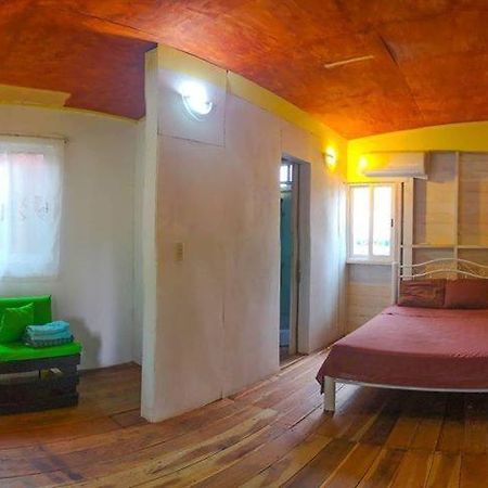 Green Monkey Hostel Bacalar Buitenkant foto